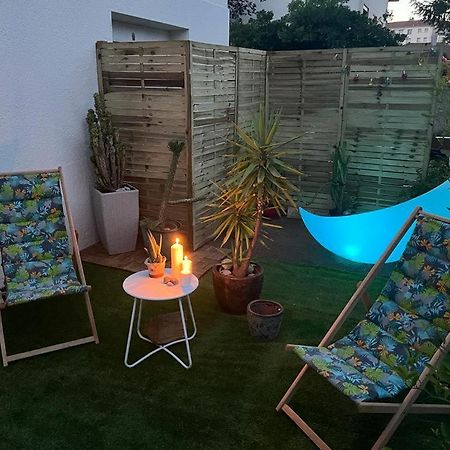 Superbe appartement avec jacuzzi avec jardin privé Lione Esterno foto
