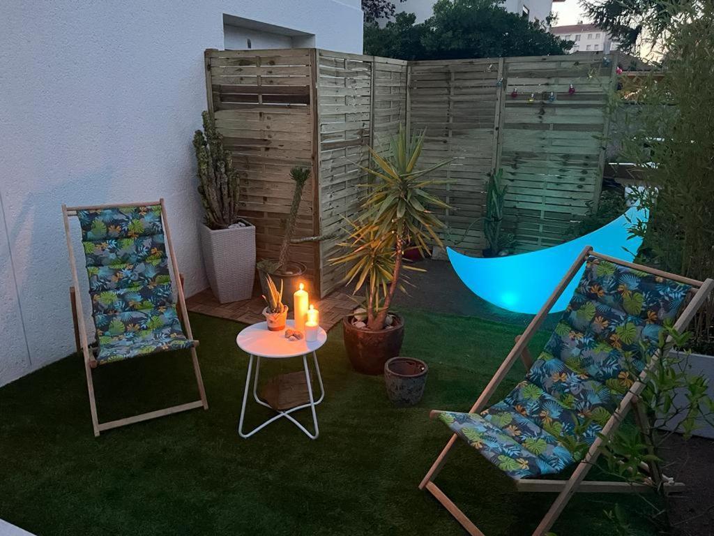 Superbe appartement avec jacuzzi avec jardin privé Lione Esterno foto